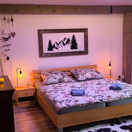 Na Divokom Vrsku Prázdninový dům *