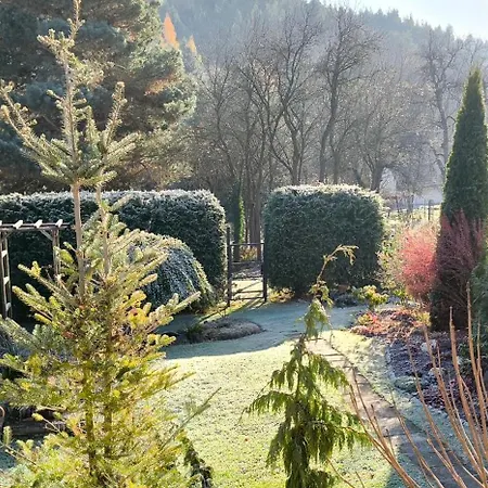 펜션 Na Divokom Vrsku *